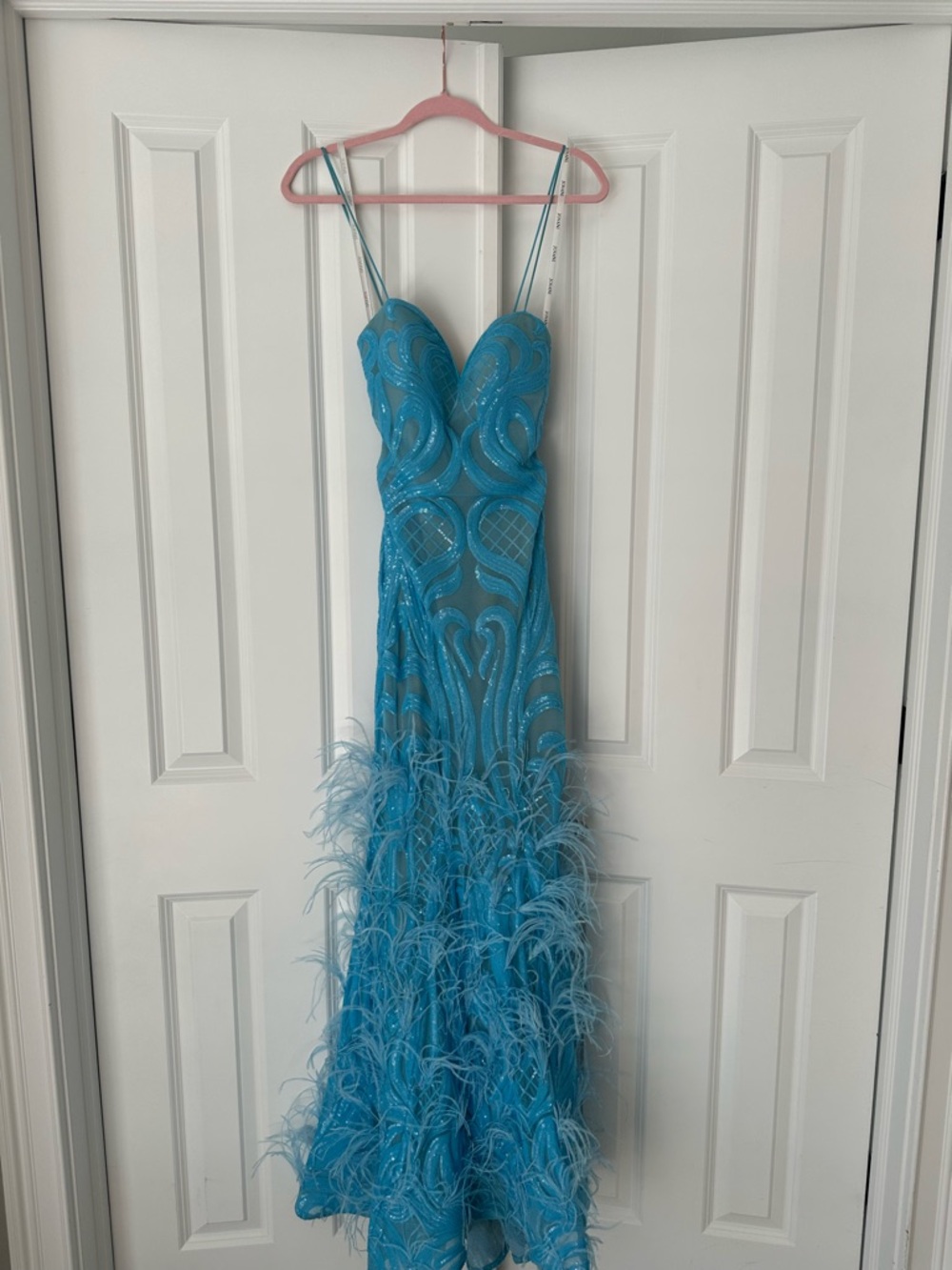 Jovani Turquoise Beaded Feather-Trim Prom Dress size 4